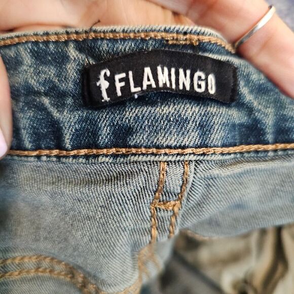 Flamingo Wide Leg Frayed Hem Jeans Size Medium - Picture 5 of 6